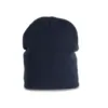 Bonnet en tricot bleu marine 1 Bonnet en tricot