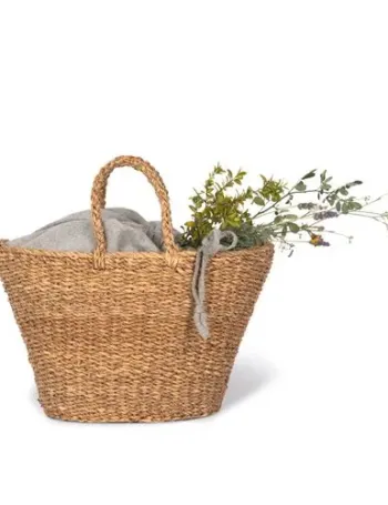 Panier tressé à la main