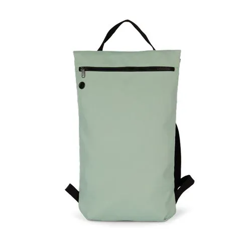 Sac à dos plat recyclé style urbain vert sauge 1 Sac à dos plat recyclé style urbain
