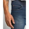 Jean extreme motion slim fit