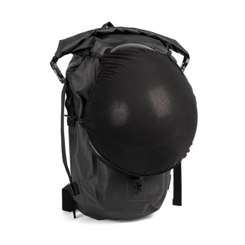 Sac à dos résistant à l’eau avec compartiment pour casque 6 Sac à dos résistant à l’eau avec compartiment pour casque