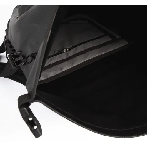 Sac à dos résistant à l’eau avec compartiment pour casque 4 Sac à dos résistant à l’eau avec compartiment pour casque