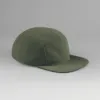 Casquette campeur d’extérieur en polaire recyclée olive 1 Casquette campeur d'extérieur en polaire recyclée