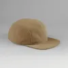 Casquette campeur d’extérieur en polaire recyclée biscuit 1 Casquette campeur d'extérieur en polaire recyclée