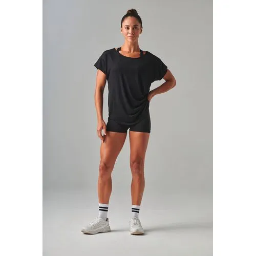 Short femme avec poche téléphone