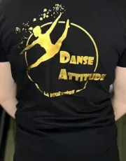 dtf-impression-textile-or-danse-attitude Impression Or métallique sur teeshirt